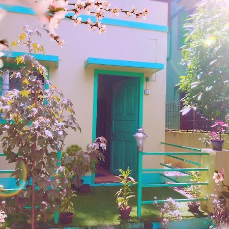 Dden Vennell Bnb -Metro Access- โกลกาตา ภายนอก รูปภาพ