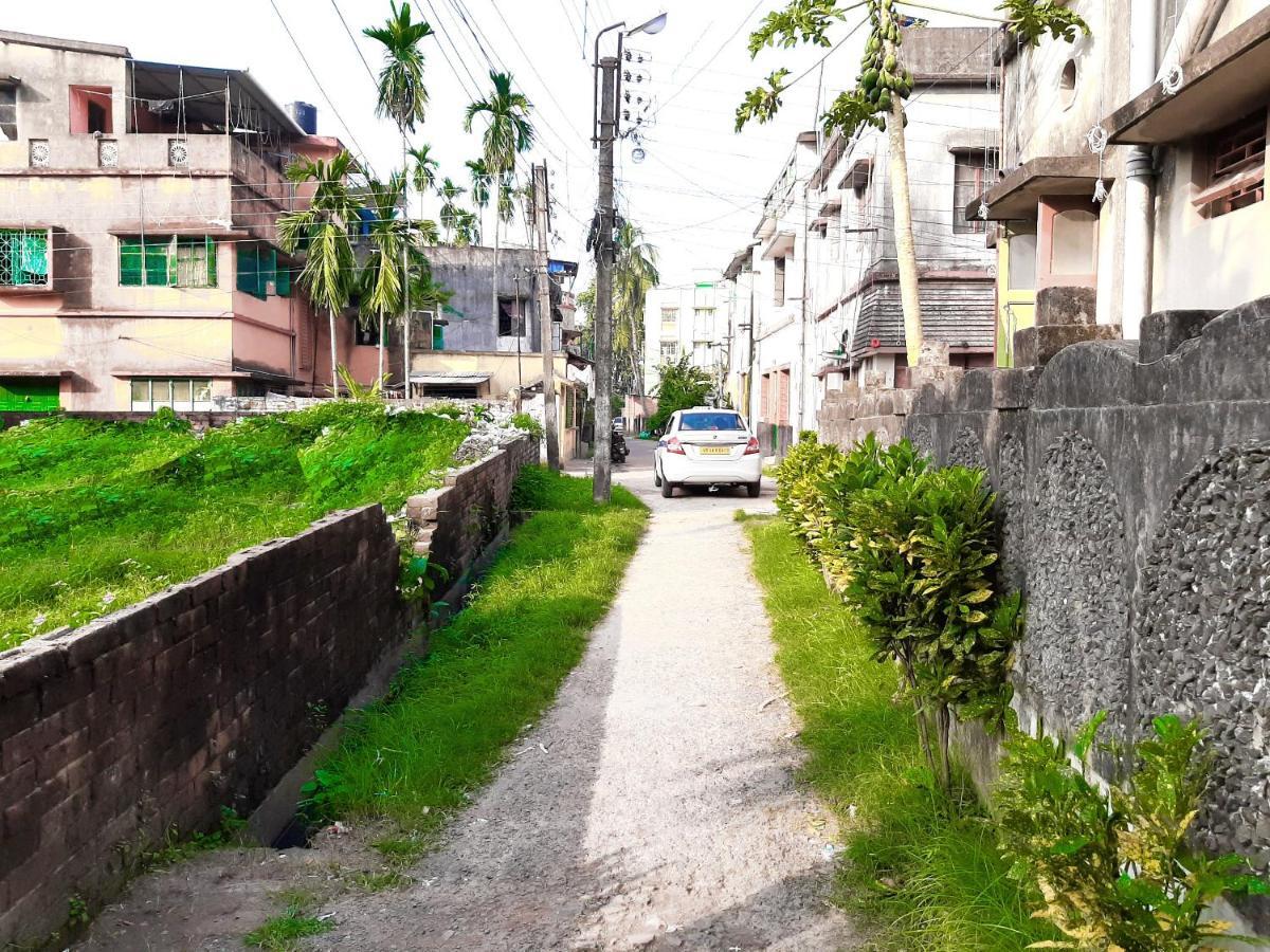 Dden Vennell Bnb -Metro Access- โกลกาตา ภายนอก รูปภาพ